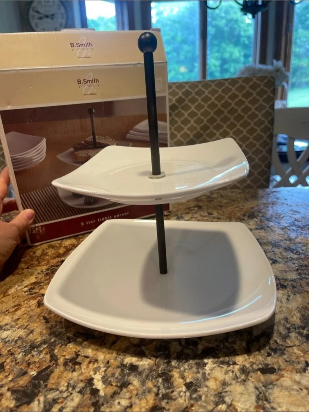 B. Smith Two-Tier Tidbit Server